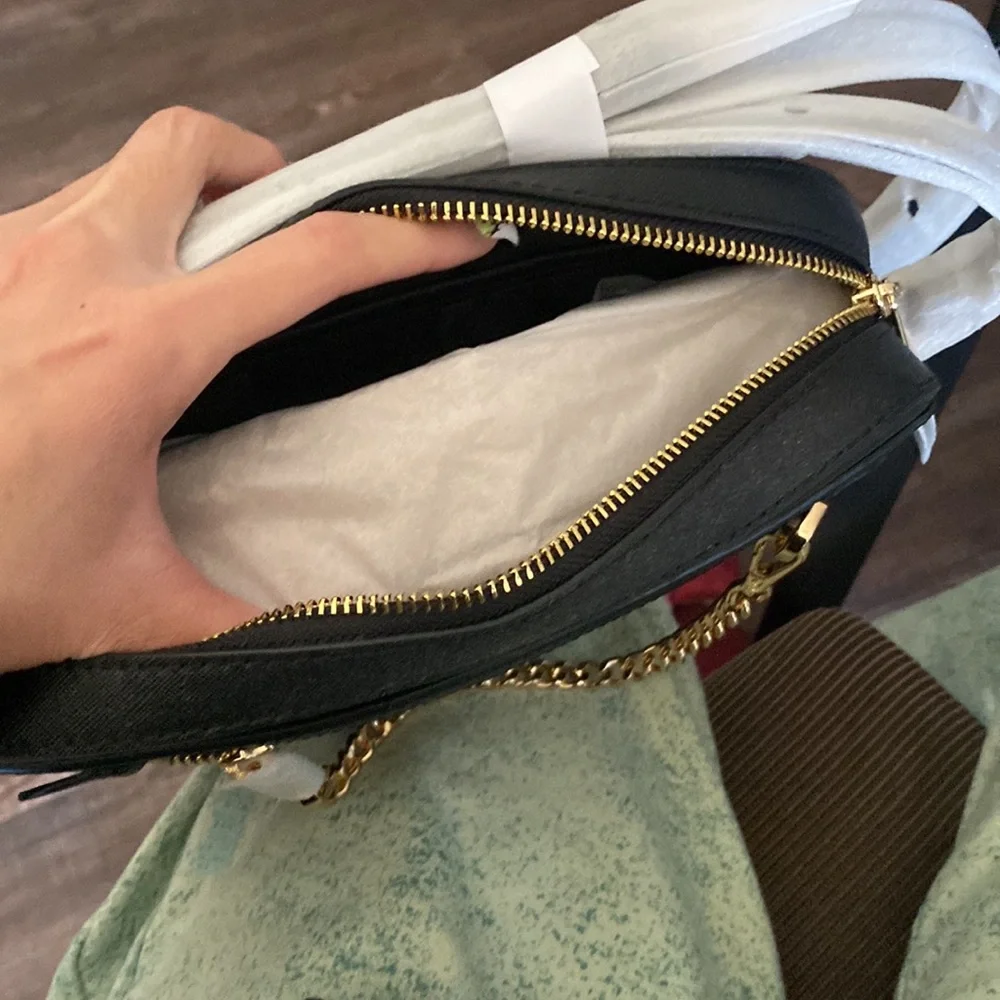 Brand New Michael Kors - Picture 2 of 9